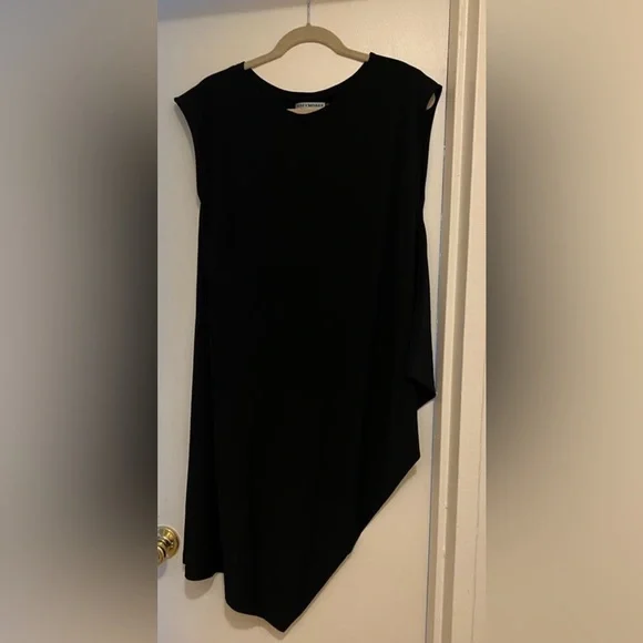 l*n様 【ISSEY MIYAKE】 Asymmetry T-Shirt Issey Miyake Restore Blend Pleats Asymmetric Sleeveless